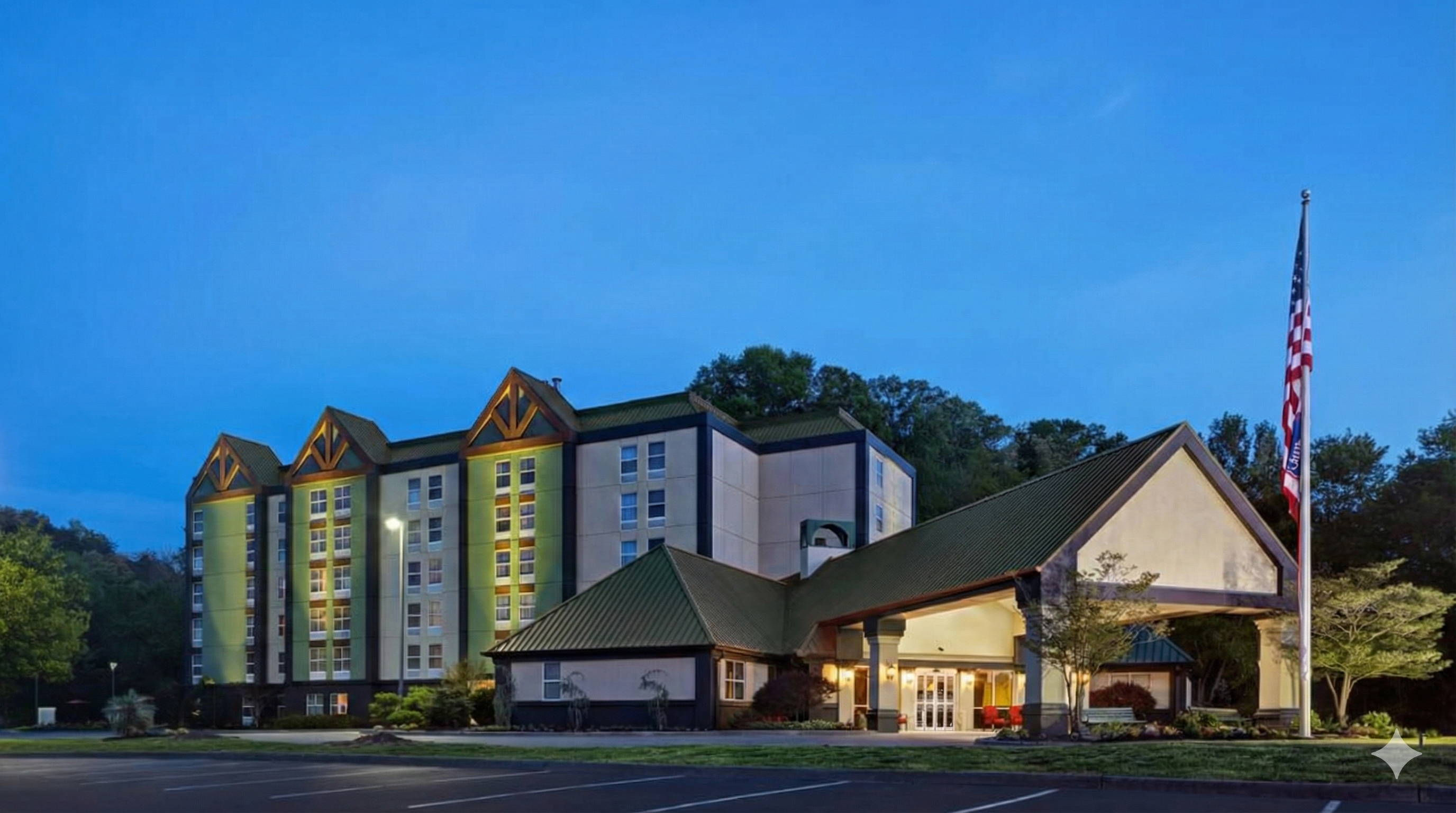Inn on the Parkway exterior in Pigeon Forge